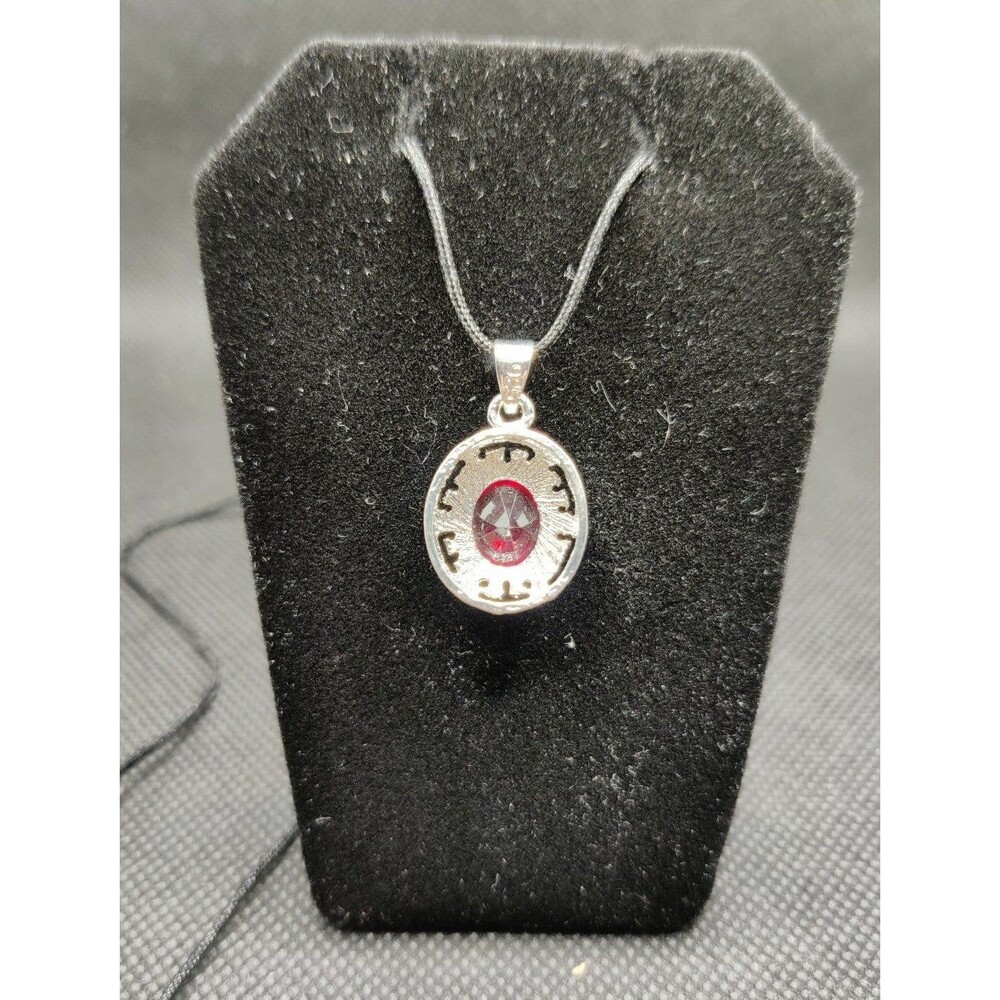 925 Red Rhinestone Pendant - Picture 3 of 4
